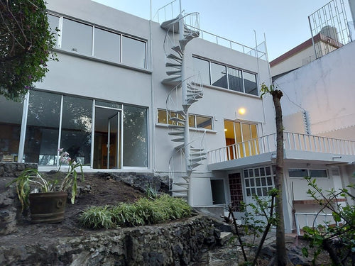 Amplia Casa para Modernizar en Romero de Terreros, Coyoacán