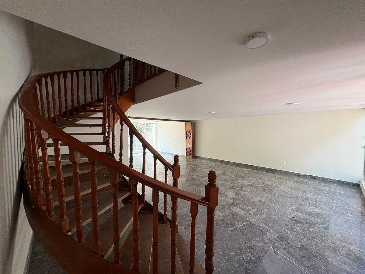 Amplia Casa para Modernizar en Romero de Terreros, Coyoacán