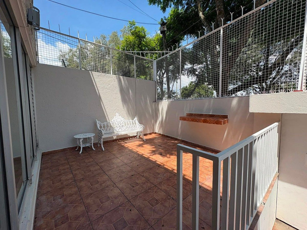Amplia Casa para Modernizar en Romero de Terreros, Coyoacán